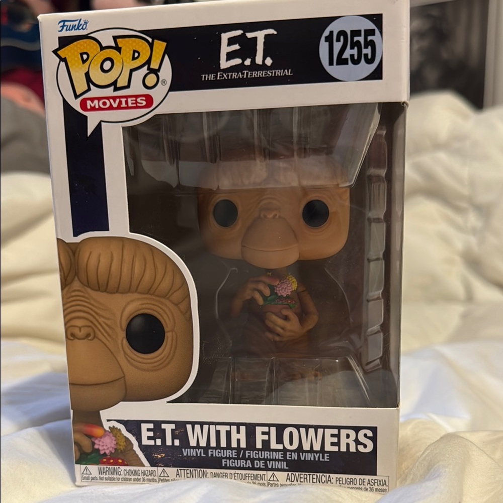 ET with flowers Funko Pop